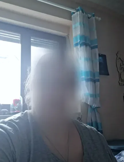 Amy, 25