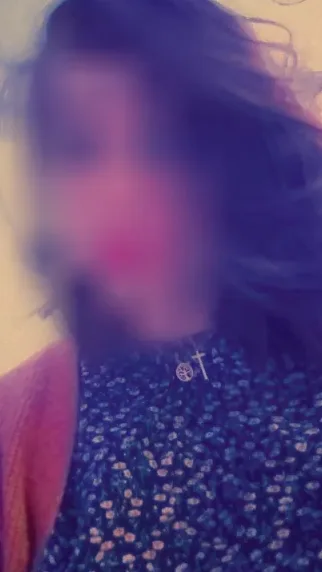 Evie, 31