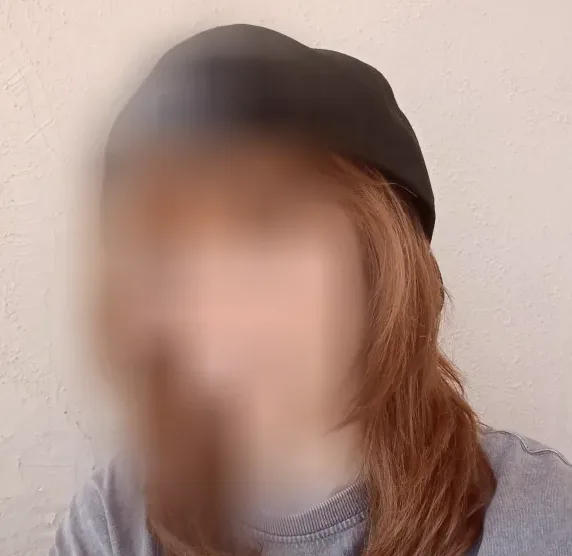 Isla, 27