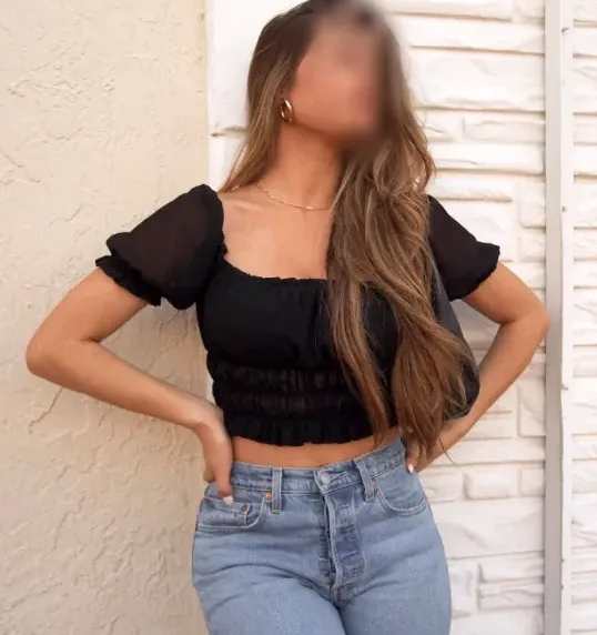 Isla, 34