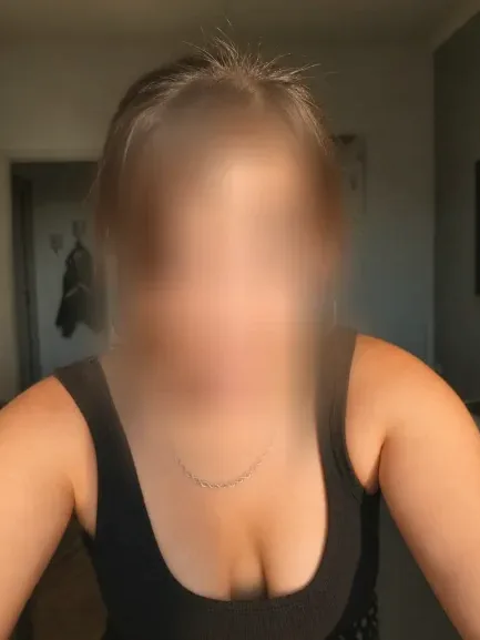 Millie, 34