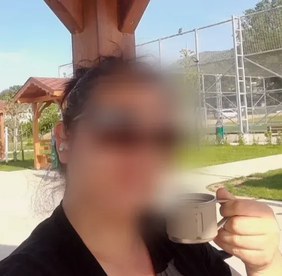 Rana, 34