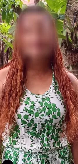 Rebecca, 40